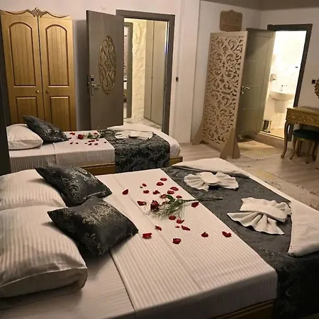 Resto Hotel