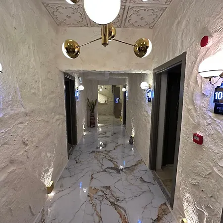 Resto Szálloda *